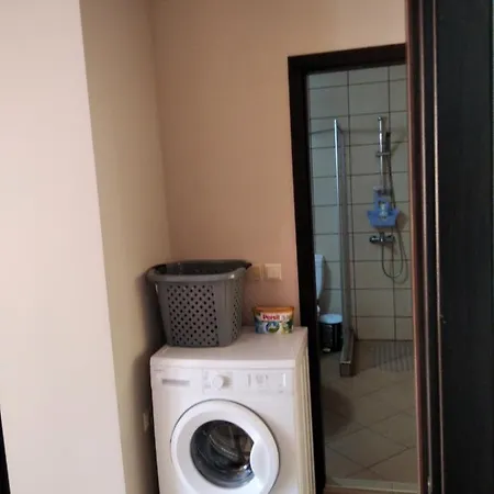 Victoria's Daire Misivri